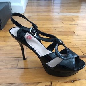 VINCE CAMUTO HEELS